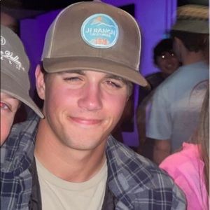 Meet your Posher, Parker